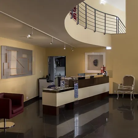 Principe Da Beira Отель Фундан